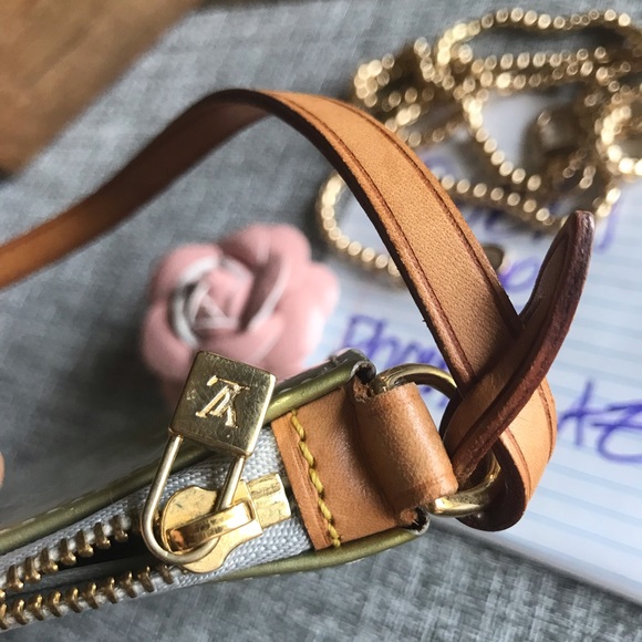 Lexington - additional photos - Picture 3 of 4